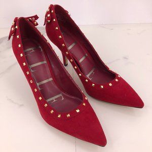 Like New Elle red suede heel shoe